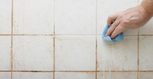 Truco para Limpiar el Jabón y el Sarro que se queda Pegado en los Azulejos del Baño