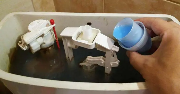 Cómo Perfumar su Baño sin Usar un Ambientador
