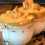 Cómo hacer Dalgona coffee, el Café más refrescante que arrasa en las redes sociales