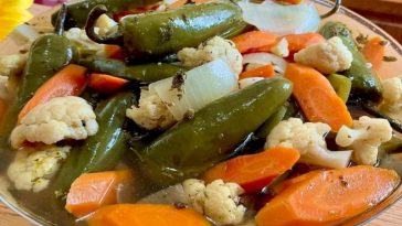 Cómo hacer Chiles en Vinagre o Escabeche: