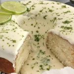 Explosión Cítrica: El Pastel Volcán de Limón que te Enamorará