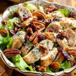 Ensalada de Pollo con Arándanos y Nueces