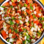 Cómo Hacer Pico de Gallo, Receta de la Salsa Mexicana Tradicional