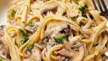 Disfruta de un Bocado Celestial: Pasta Cremosa con Champiñones