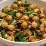 Salteado de Garbanzo y Espinaca: Una Explosión de Sabores Saludables