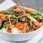 Sorprende a Todos con este Chop Suey Chino Fácil y Sabroso