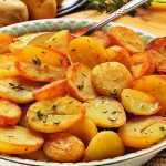 Hazlas Hoy Mismo! Patatas Salteadas Irresistibles: El Acompañante Perfecto