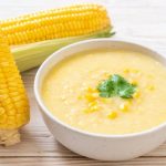 ¡Sorprende a Todos con Esta Deliciosa Crema de Maíz Casera!