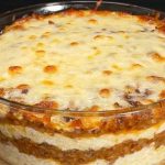 🌟 🍝✨ Pasta al Horno: Deliciosa Combinación de Carne Molida y Salsa Blanca en Solo 10 Minutos 🍝