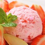 Helado de Fresa Casero Súper Cremoso en 7 Pasos!