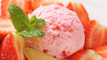 Helado de Fresa Casero Súper Cremoso en 7 Pasos!
