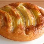 Pastel de Plátano Invertido en Sartén: ¡Postre Fácil y Sin Horno que te Sorprenderá!
