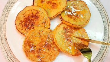 Tortitas de avena y plátano: un desayuno saludable y fácil de preparar