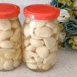 Ajo Siempre Fresco e Intacto durante 1 año entero: solo los Cocineros conocen este Truco en la Cocina