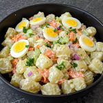 ¡Ensalada de Patata Casera! Refrescante, Cremosa y Llena de Sabor